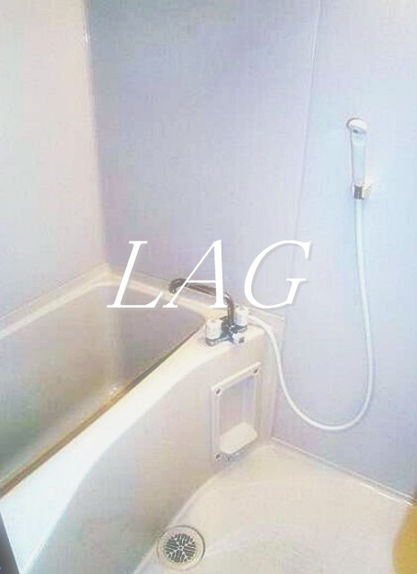 バス・シャワールーム　お風呂です。