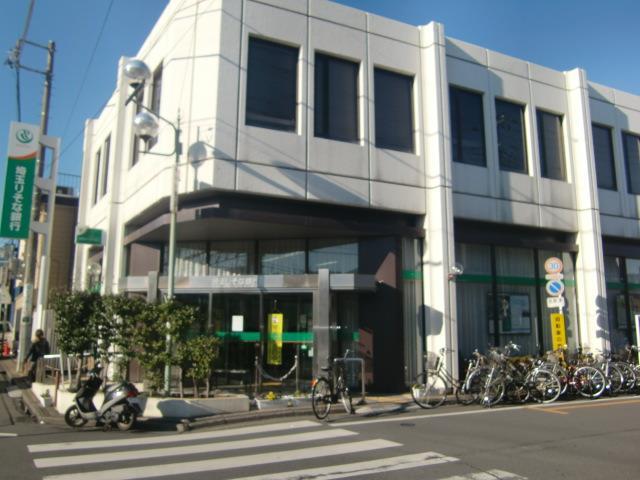 銀行　埼玉りそな銀行鶴ヶ島支店（銀行）まで278m