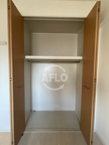 収納　LUFELI（ルフェリ）　クローゼット