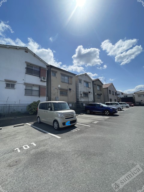 駐車場　広々とした敷地内駐車場を完備♪♪