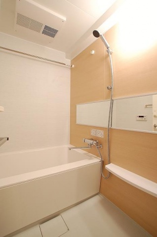 バス・シャワールーム　浴室