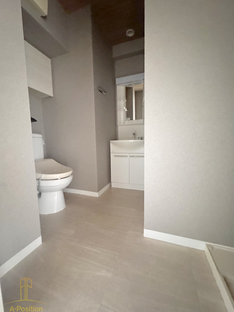 洗面設備　SERENiTE日本橋SUD