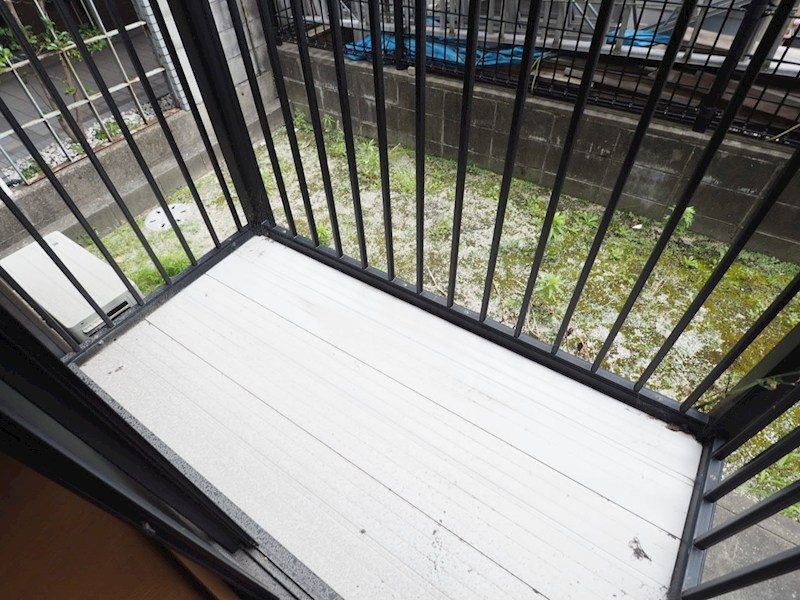 バルコニー　※別号室写真の為、現況優先