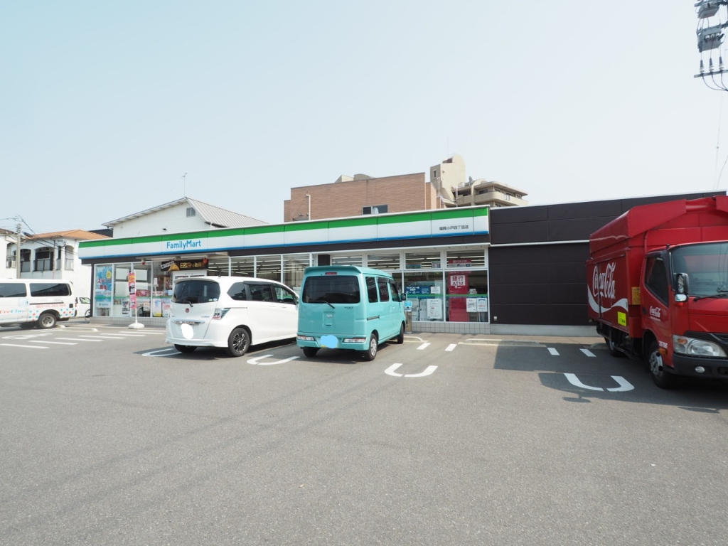 コンビニ　ファミリーマート 福岡小戸四丁目店（コンビニ）まで349m