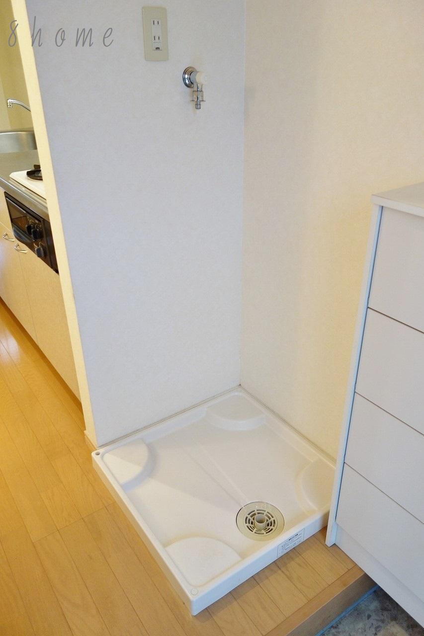 その他設備　シューズボックス横に室内洗濯機置場があります♪