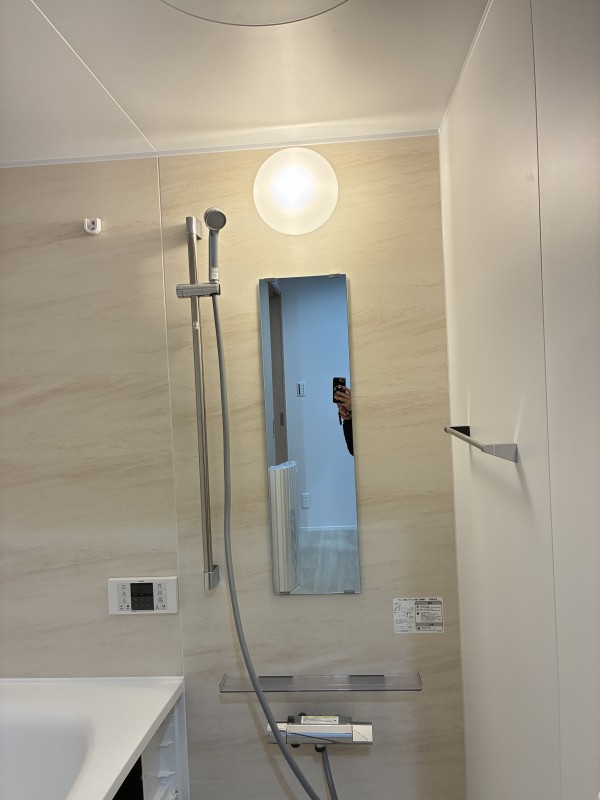 バス・シャワールーム　お風呂です