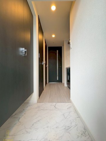 玄関　S-RESIDENCE城東SEVER