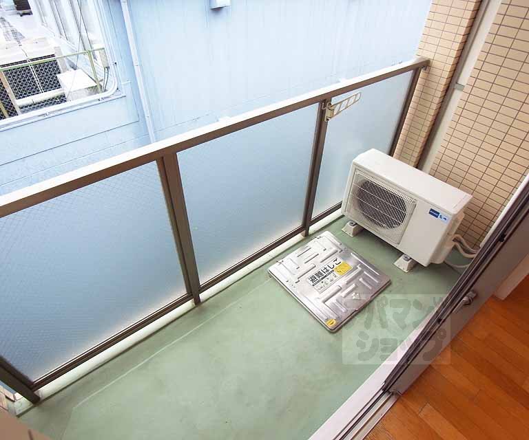 バルコニー　東向きのバルコニー。