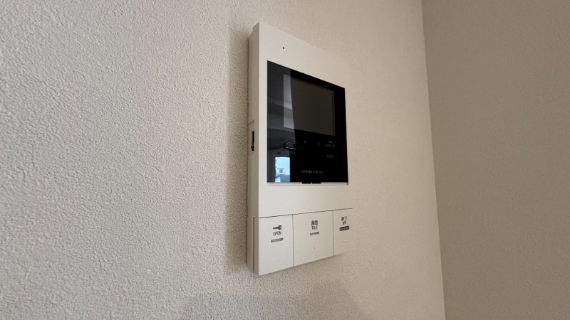 セキュリティ　モニター付きインターホン