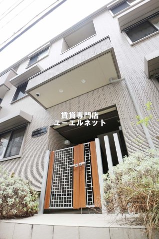建物外観　シンプルで洗練されたデザインが毎日の暮らしに心地よさをプラス