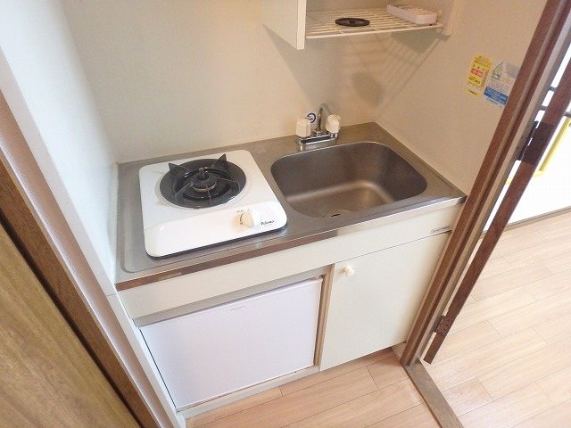 キッチン　写真は同タイプ