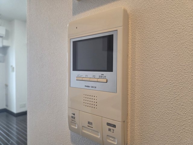 セキュリティ　※同物件他部屋写真　反転の場合有　現状優先
