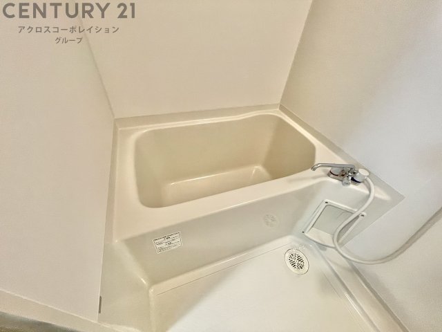 バス・シャワールーム　シンプルで機能的なユニットバスです！