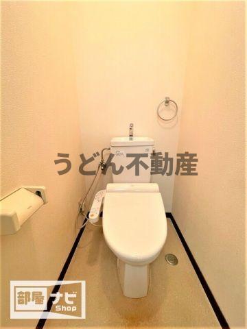 トイレ　うどん県のお部屋探しはうどん不動産へ うどんちゃんとLINE