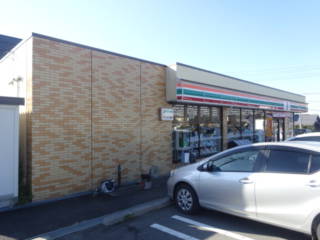 コンビニ　セブンイレブン 上田長池店（コンビニ）まで415m