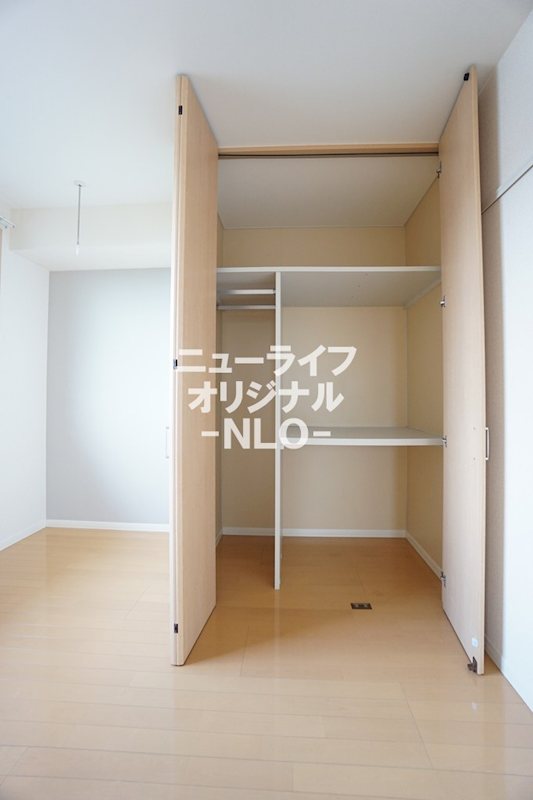 収納　収納は天井まで高さのある大型クローゼット仕様☆