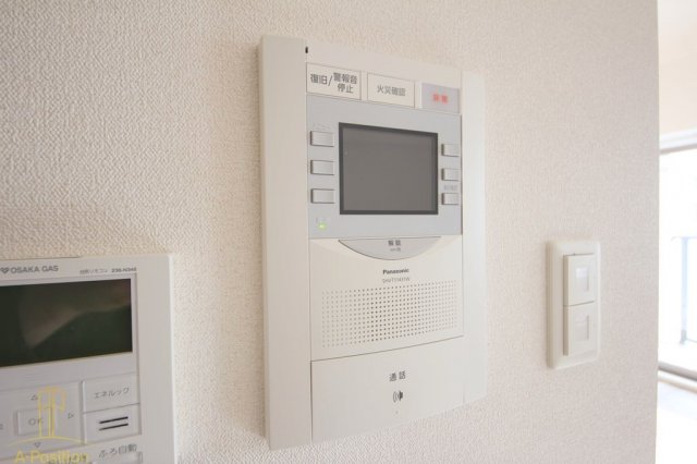 セキュリティ　プレサンス心斎橋レヨン