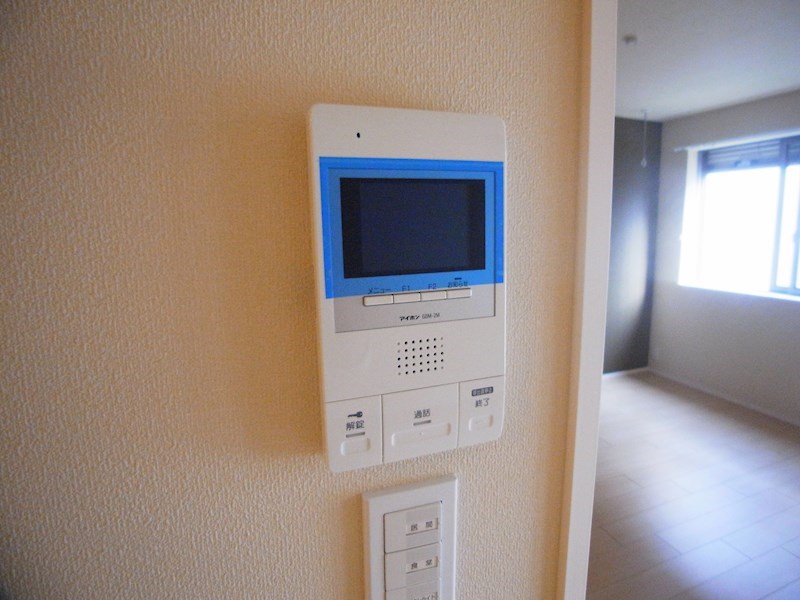 セキュリティ　同一物件別部屋写真
