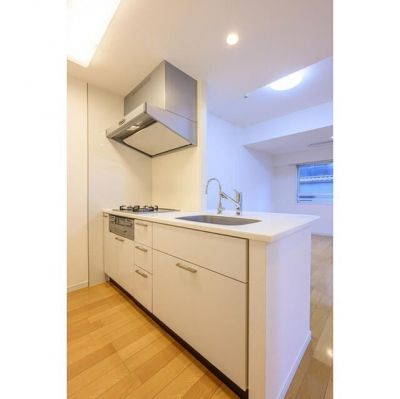 キッチン　※別部屋参考写真となります。