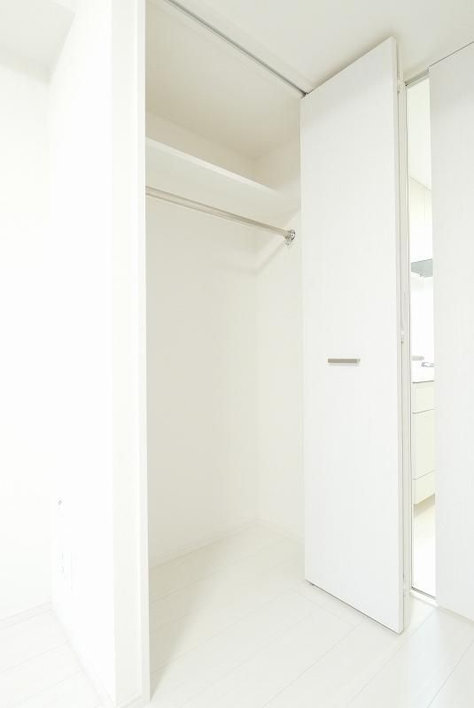収納　※別部屋の参考写真です。