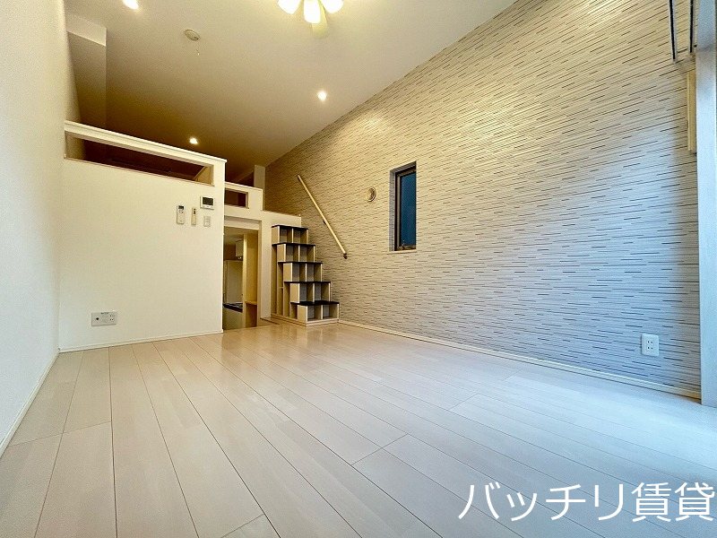 居室・リビング　画像は別号室タイプの為、現状を優先致します。