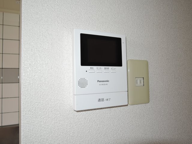 セキュリティ　モニター付きインターホン