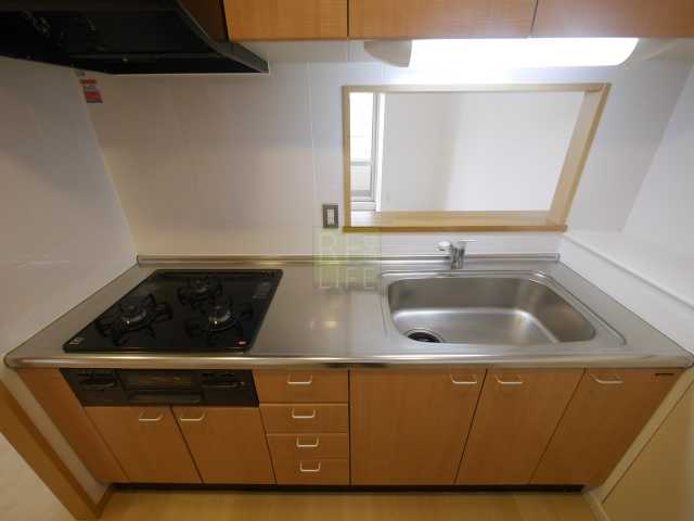 キッチン　河田町ガーデン1号棟※他のお部屋の参考写真となります。