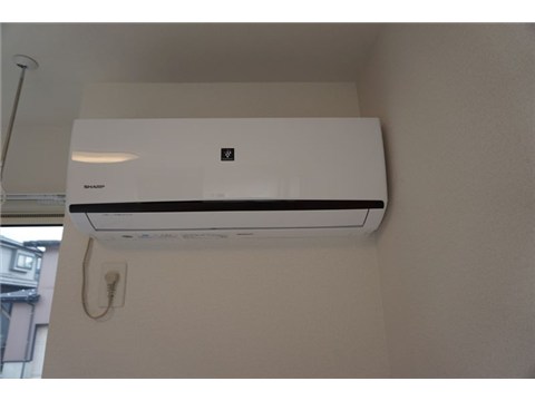 その他設備　エアコン1台
