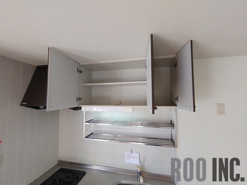 収納　写真は反転のお部屋です