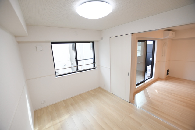 その他部屋・スペース　５．７帖　洋室