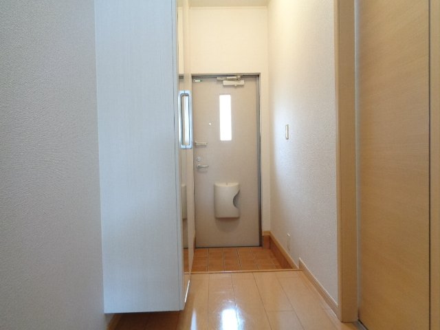 玄関　ゆったりとした玄関です