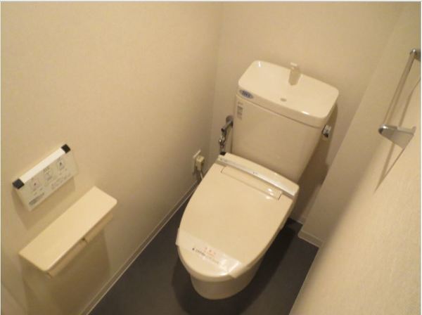 トイレ　※参考写真