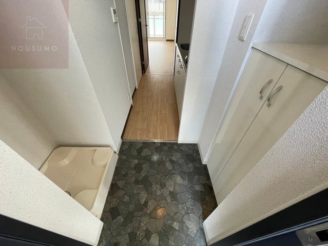 玄関　バルコニーからの眺めを楽しみながら食事をしませんか