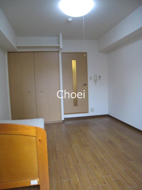 居室・リビング　※別部屋の写真です