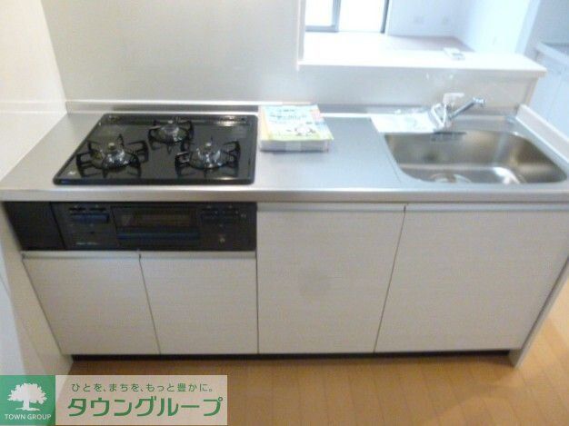キッチン　お問合せはタウンハウジングまで！※現地待合わせ相談可能