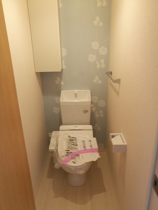 トイレ　同物件別部屋イメージ