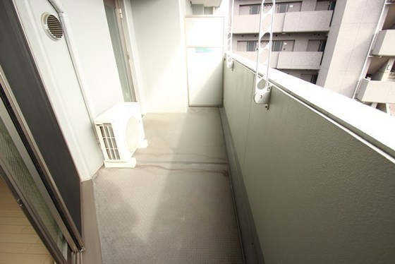 バルコニー　※別部屋の写真です