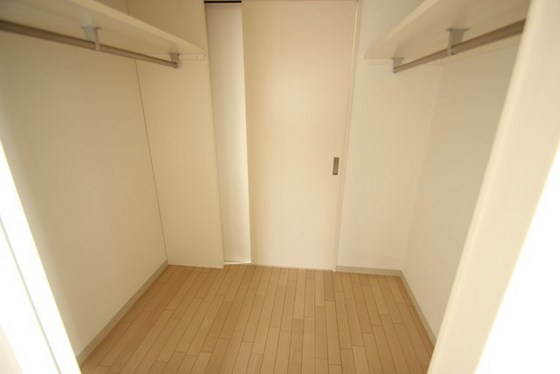 収納　※別部屋の写真です
