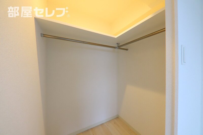 収納　広い収納があります。