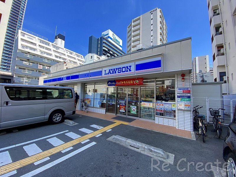 コンビニ　ローソン桜川駅前店（コンビニ）まで152m