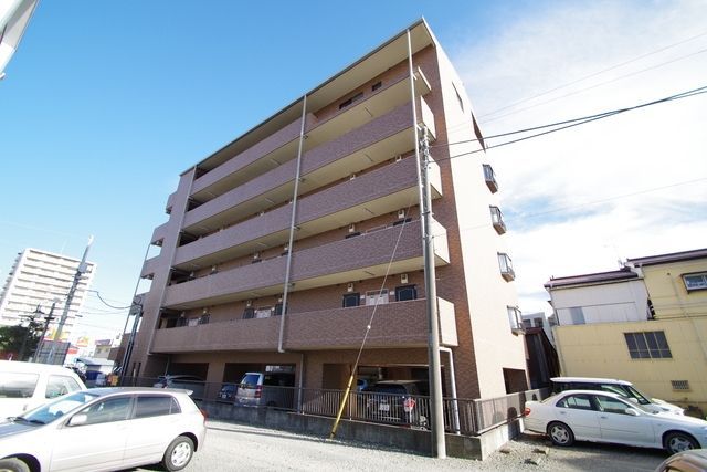 建物外観　☆初期費用も魅力的！オートロック付マンション☆