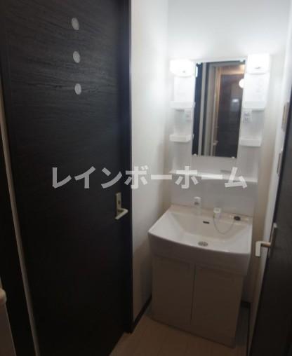洗面設備　忙しい朝には欠かせない洗面所です