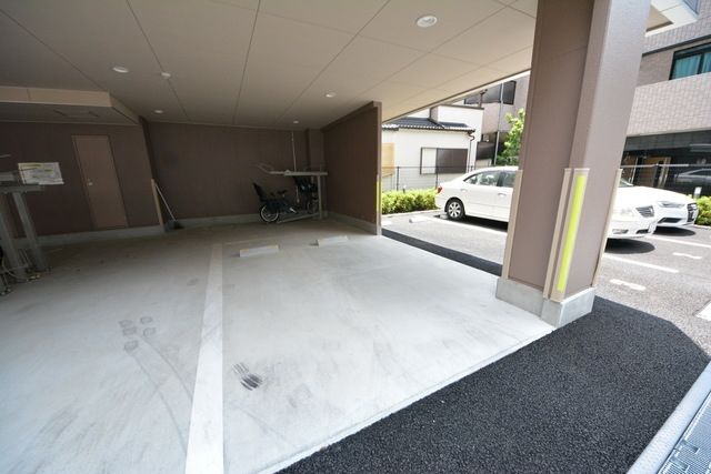 駐車場　外観