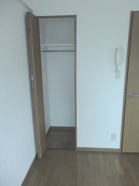 収納　参考写真（同物件別部屋）