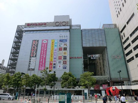 ショッピングセンター　丸井川崎店（ショッピングセンター）まで371m