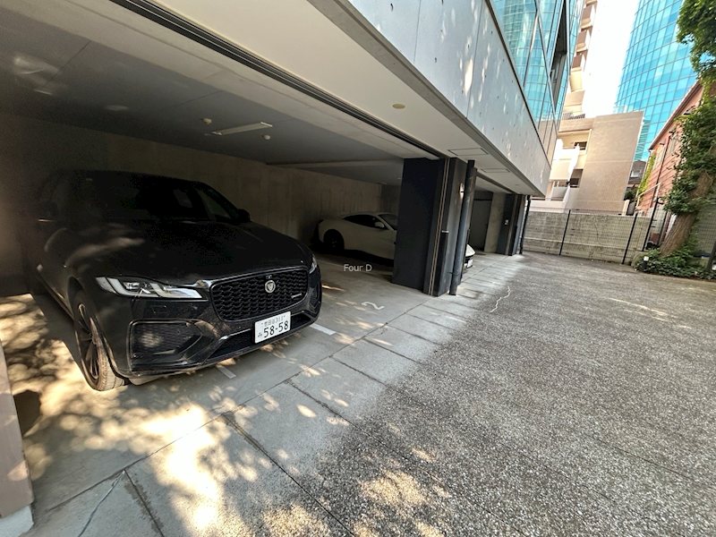 駐車場　★見学予約受付中★