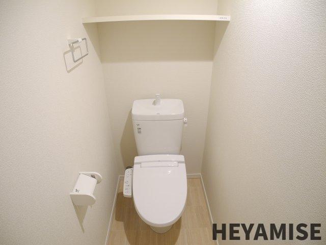 トイレ　※同間取りの別の階のお部屋の画像です※