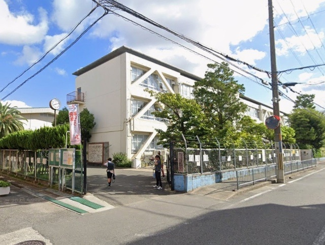 小学校　寝屋川市立神田小学校（小学校）まで535m