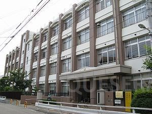 小学校　大阪市立鷺洲小学校（小学校）まで516m