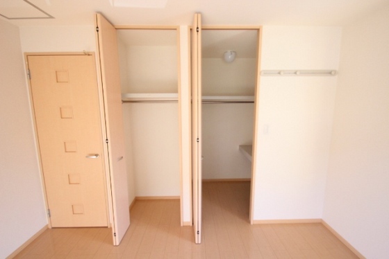 収納　※別部屋の写真です